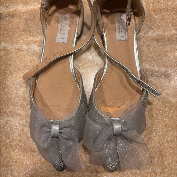 Rock Glitter Pointy Toe Flats with Organza Bow - Picture 3 of 11